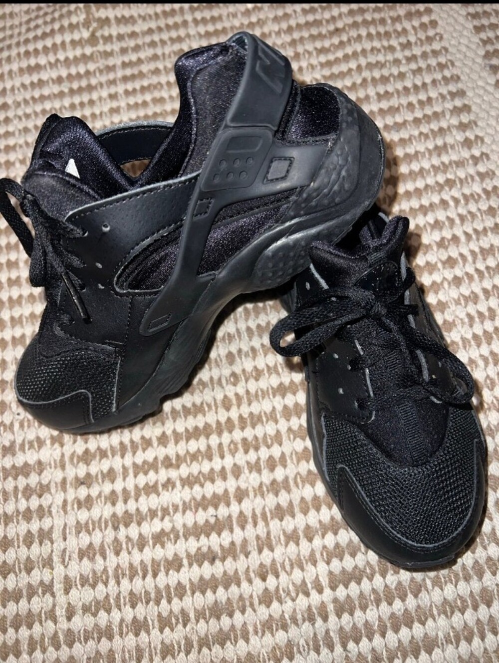 Nike Huarache Preschool Black Athletic Sneakers Size 2.5Y